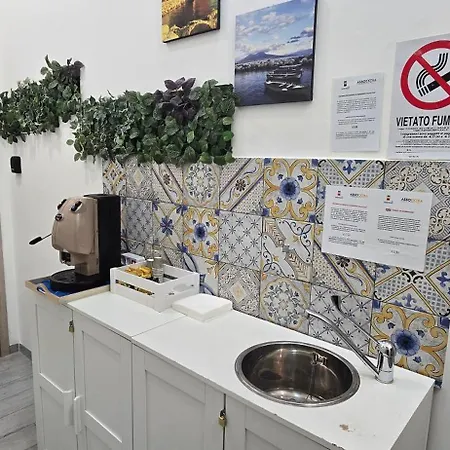 381 Νάπολη