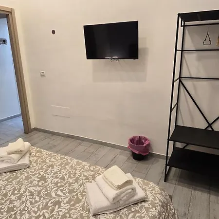B&B 381